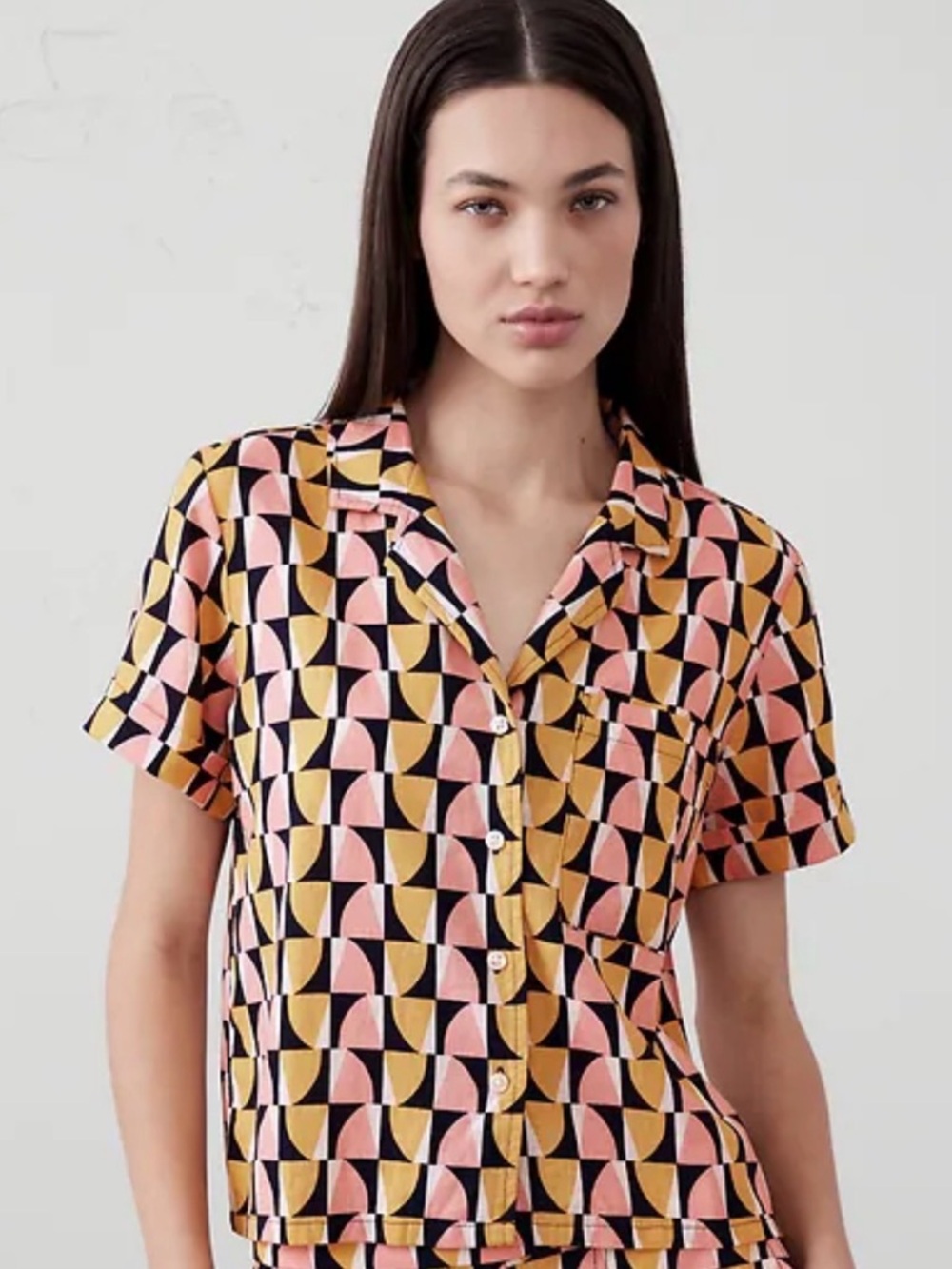 Banana Republic Geometric Print Short-Sleeve linen blend shirt size medium